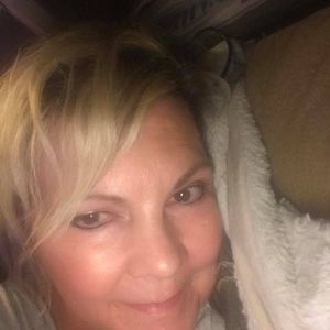 Meet your Posher, Karla